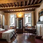 La Tosca & Lucca