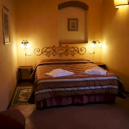 La Tosca & 3* Lucca