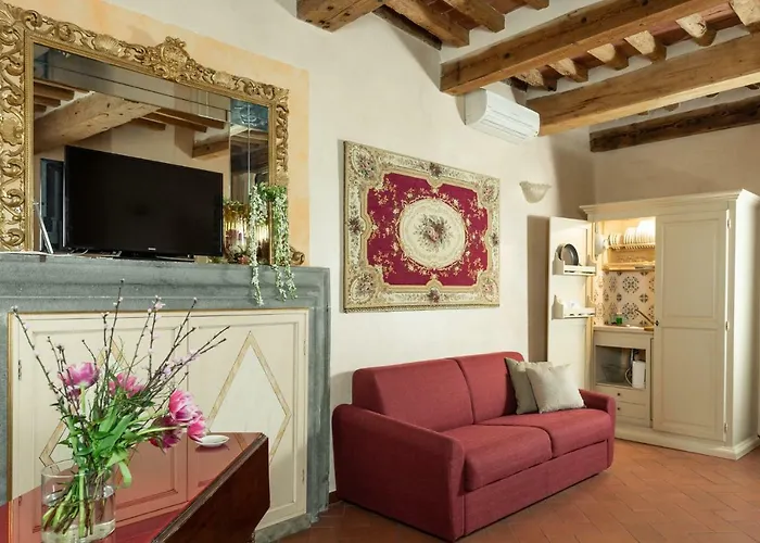 La Tosca & Casa de hóspedes Lucca